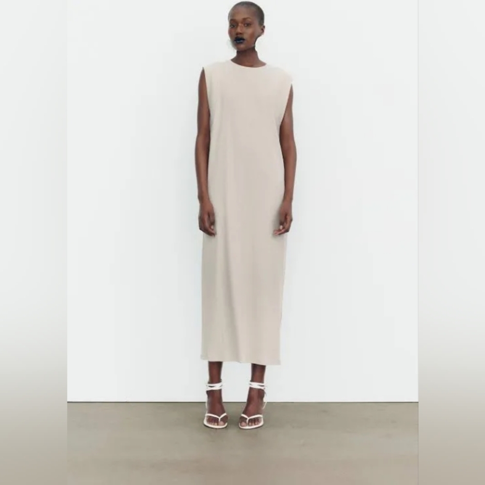 NWOT Zara Ribbed Midi Dress- Sand, Small